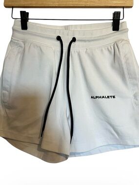 Alphalete White Women's Athletic Shorts with Black Drawstring size Small Pull